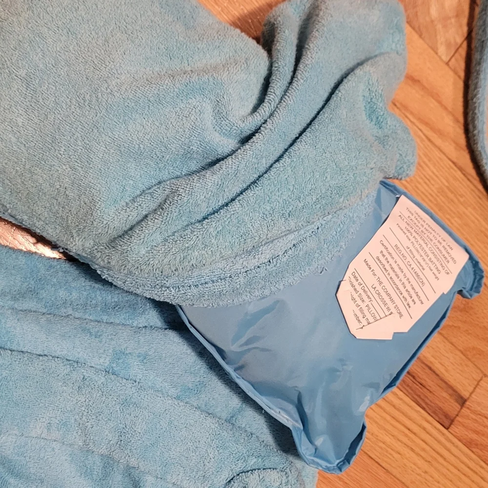 2 The Company Store Aqua Terry Cloth Washable Lounge Chair Covers With Pillow